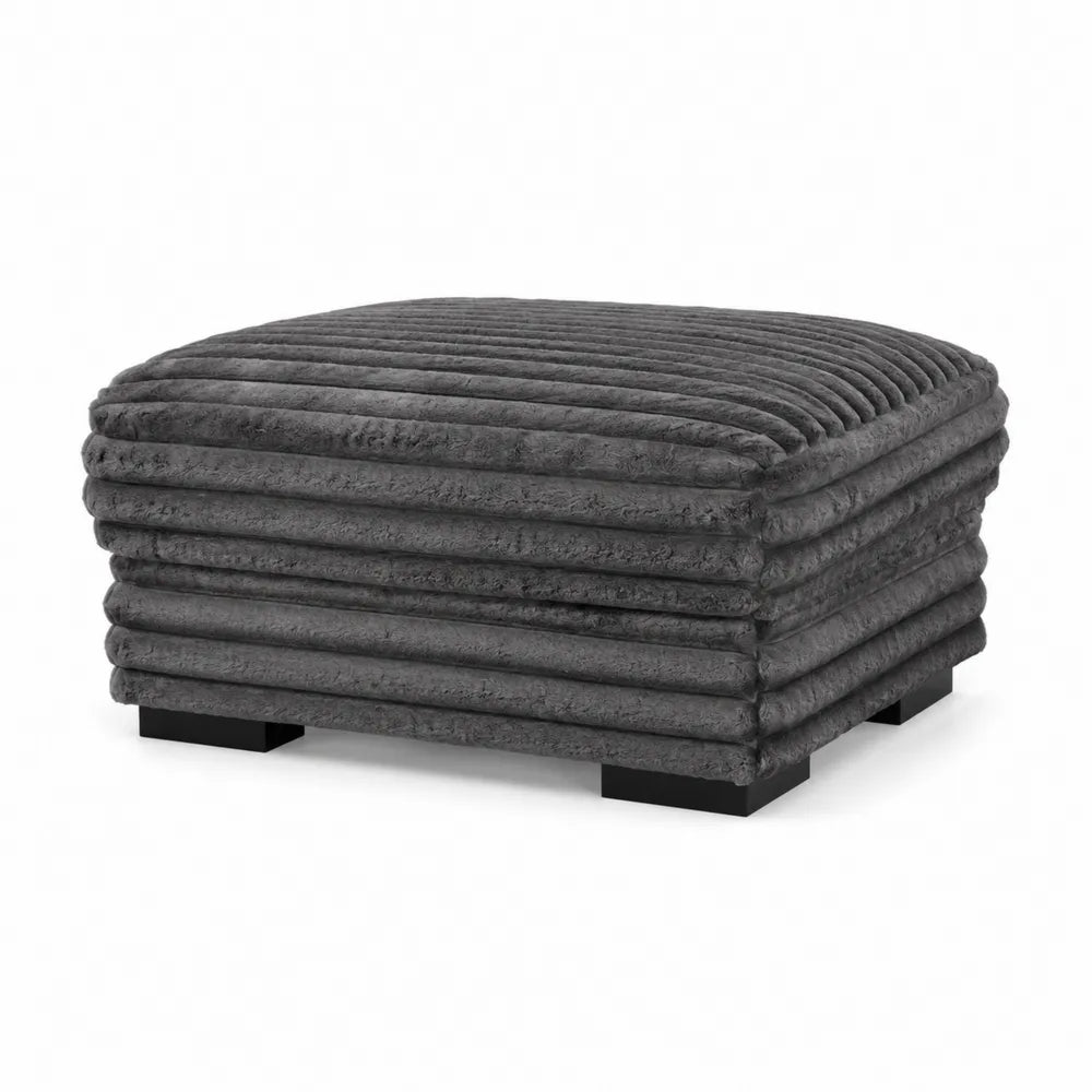 Pouf carr¨¦ en velours c